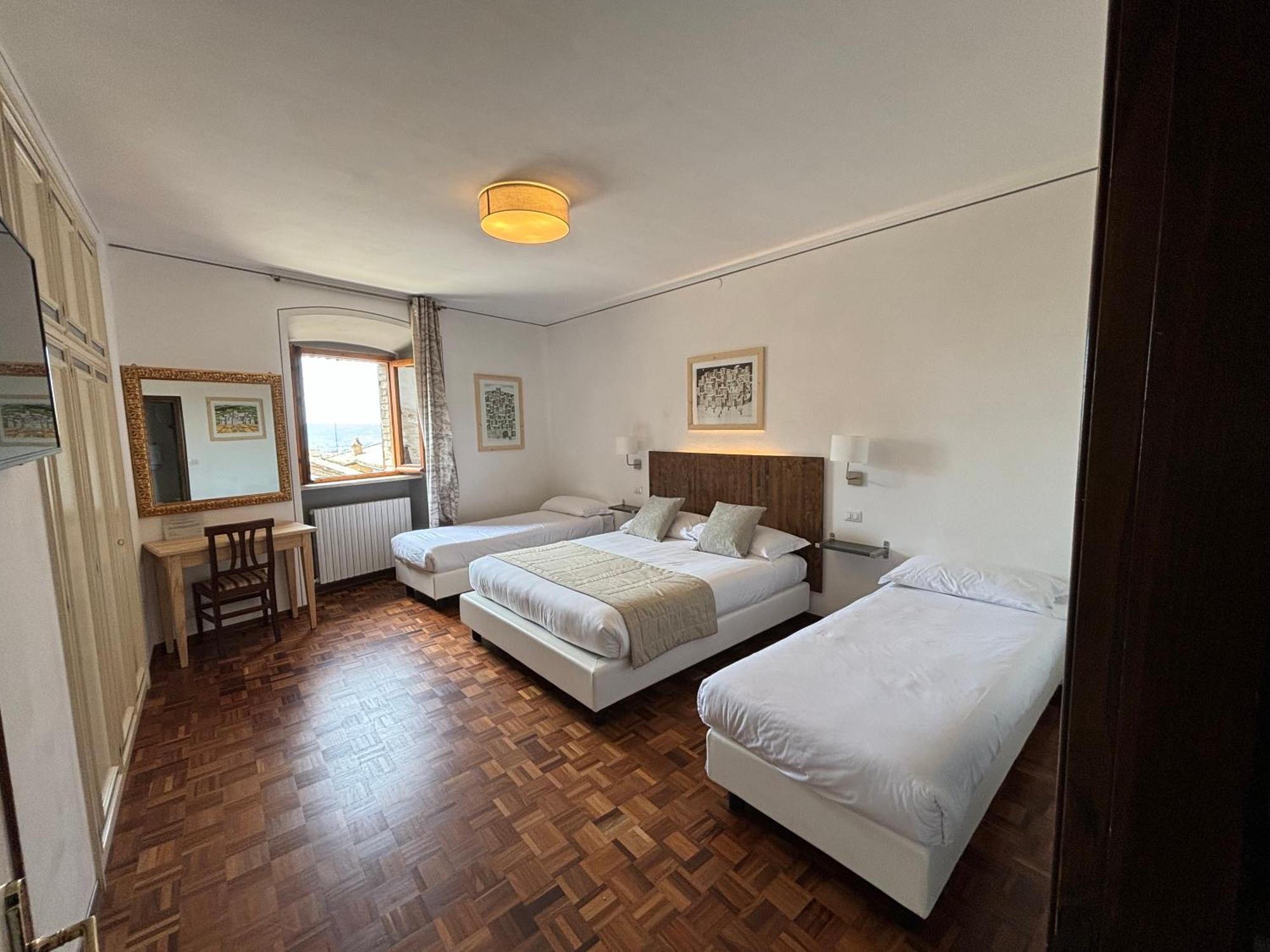 Hotel La Fortezza Assisi Kültér fotó