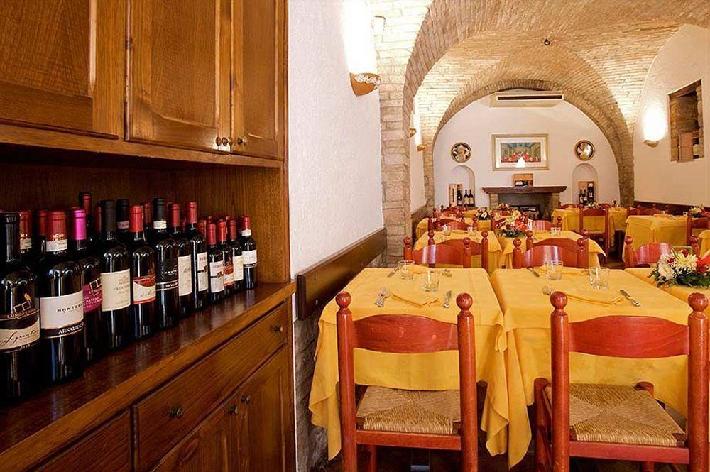 Hotel La Fortezza Assisi Kültér fotó